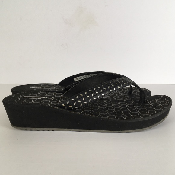 Collection by Clarks Perforated Thong Wedge Sandals in Black - Picture 6 of 10